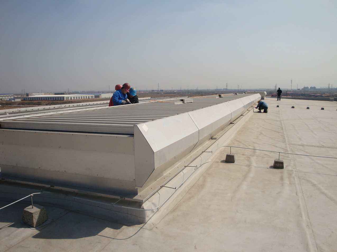 屋顶通风天窗与顺坡采光通风器的区别