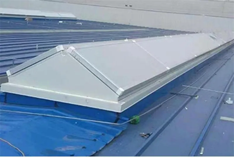 三角型排烟天窗